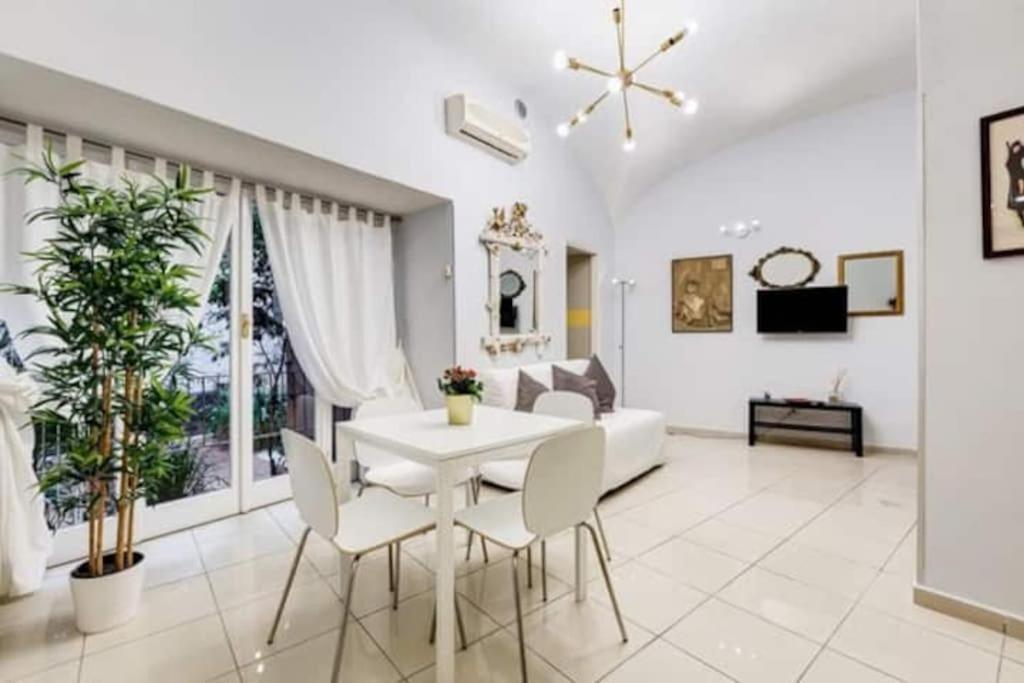 Al Ghetto Da Sarah Apartment Рим Екстериор снимка