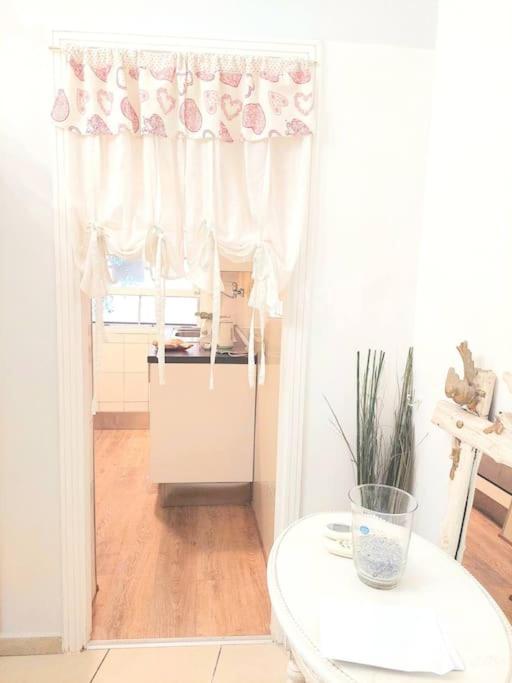 Al Ghetto Da Sarah Apartment Рим Екстериор снимка